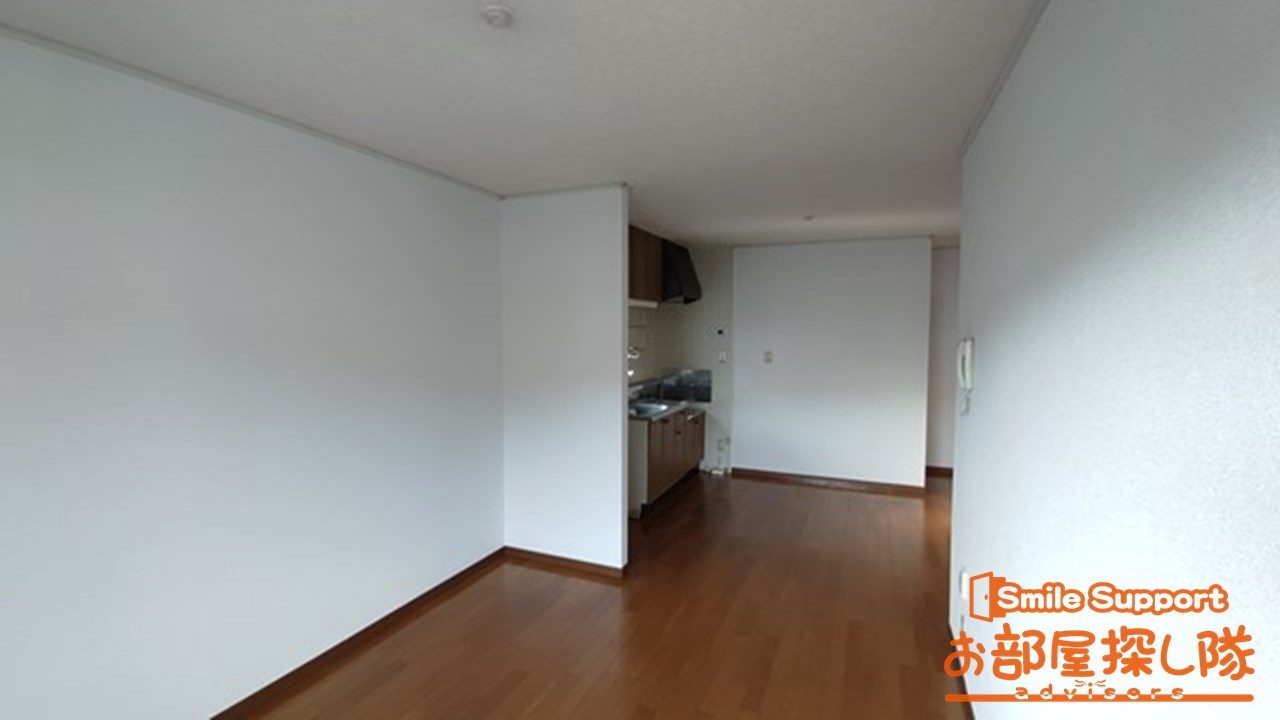 シャルムⅡの居間・リビング