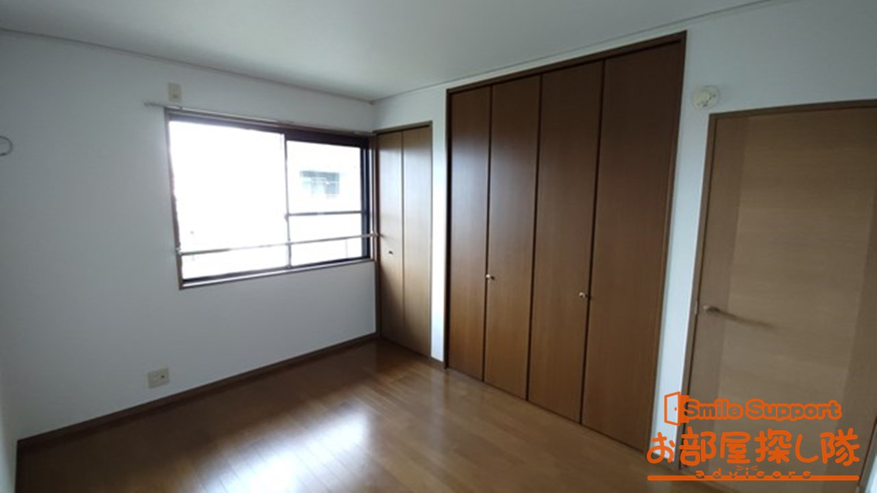 シャルムⅡの洋室