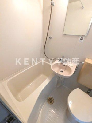 【洗面所】 | キャッスル | ゆったり過ごせるお風呂です