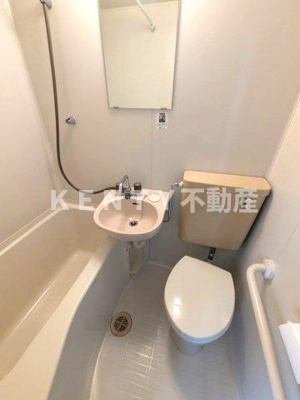 【浴室】 | キャッスル | お風呂で日々の疲れを落としましょう