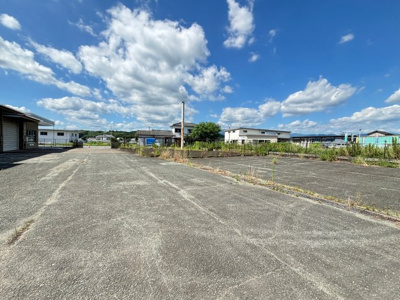 【駐車場】 | 菊池市野間口サンワ店舗