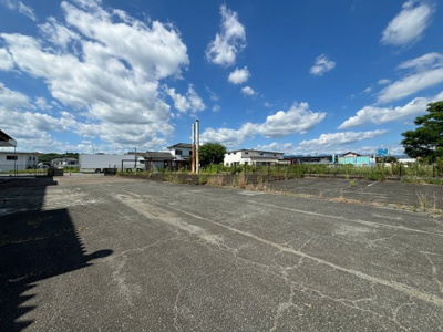 【駐車場】 | 菊池市野間口サンワ店舗