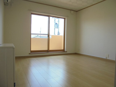 【居間・リビング】 | マンションひまわりⅡ