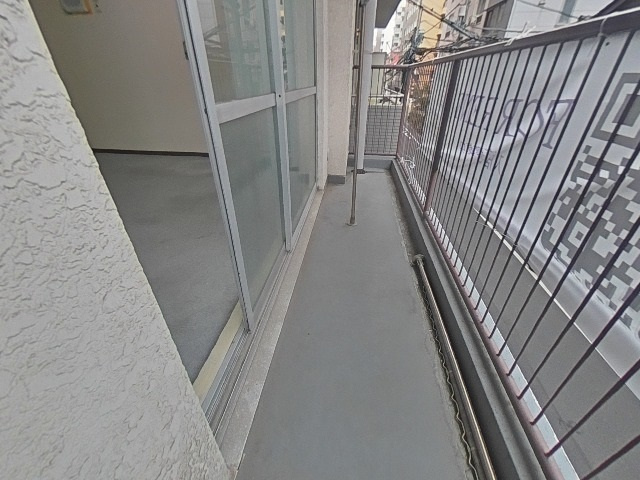北條ビルのバルコニー