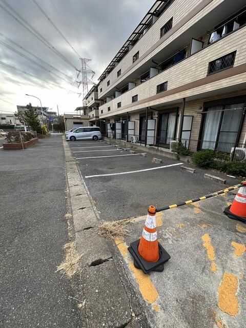 サンフォレスタの駐車場