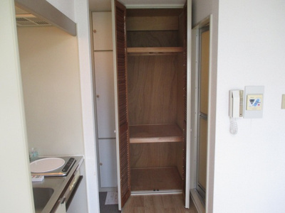 【収納】 | ベルメゾン豊新２ | 大切な衣類を収納できます