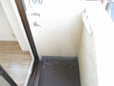 【バルコニー】 | ベルメゾン豊新２ | 日当たりの良いバルコニーです