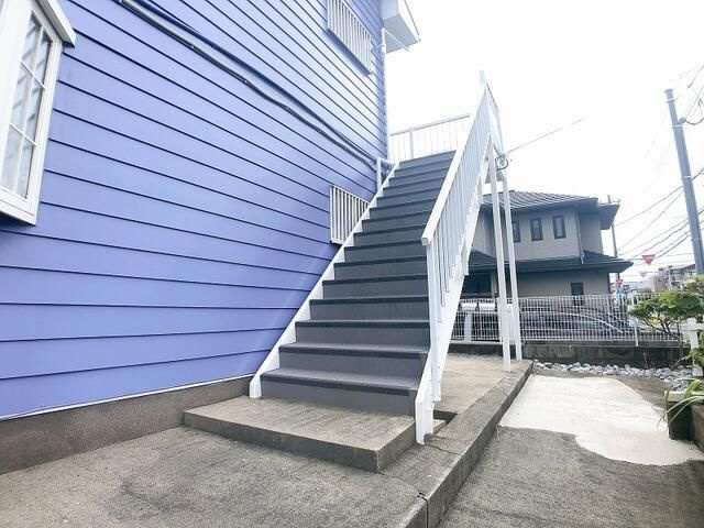 ブルーベルハイツのエントランス
