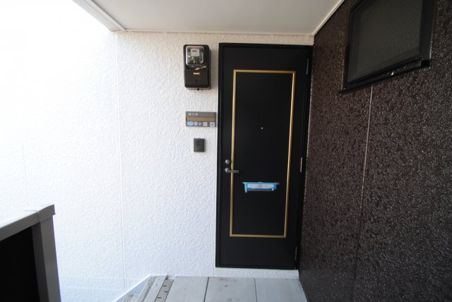 グリーンタウン津留崎の玄関|イメージ：同物件別室