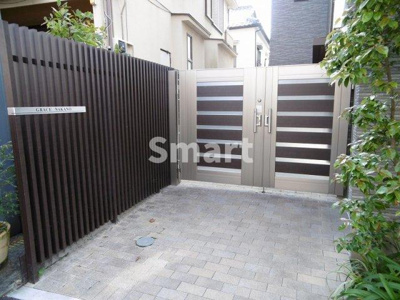 【エントランス】 | グレイス中野