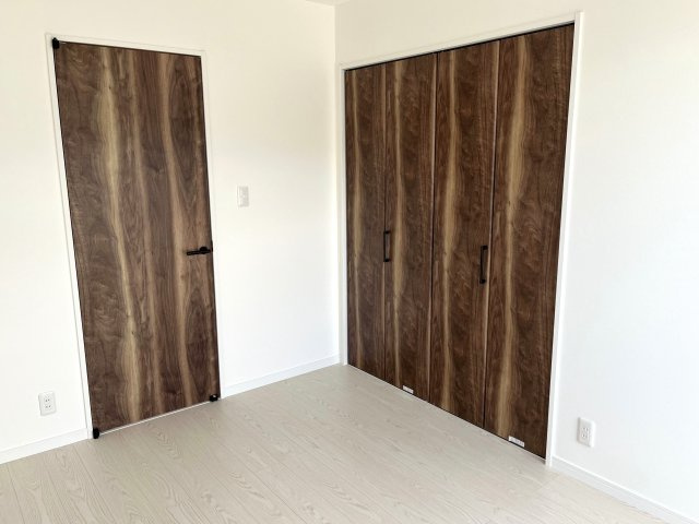 金光町佐方戸建ての収納