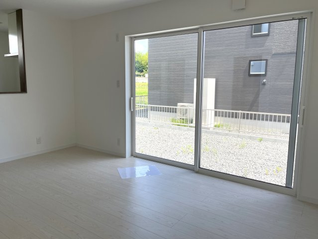 金光町佐方戸建ての居間・リビング