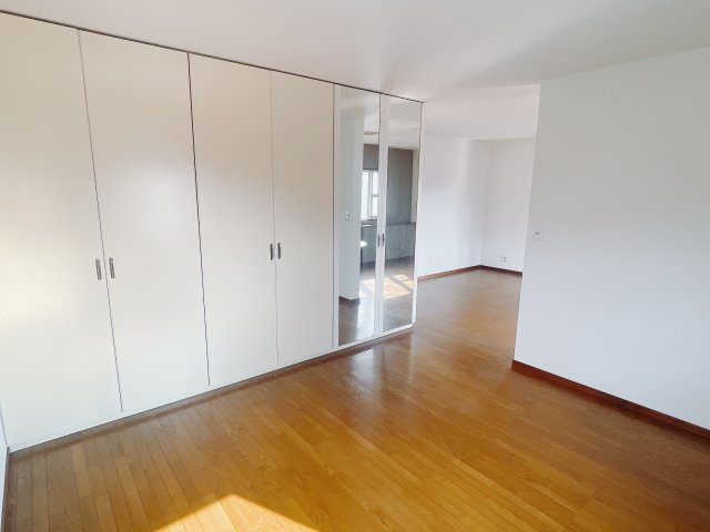 【中古戸建】渋川市中郷の洋室|洋室