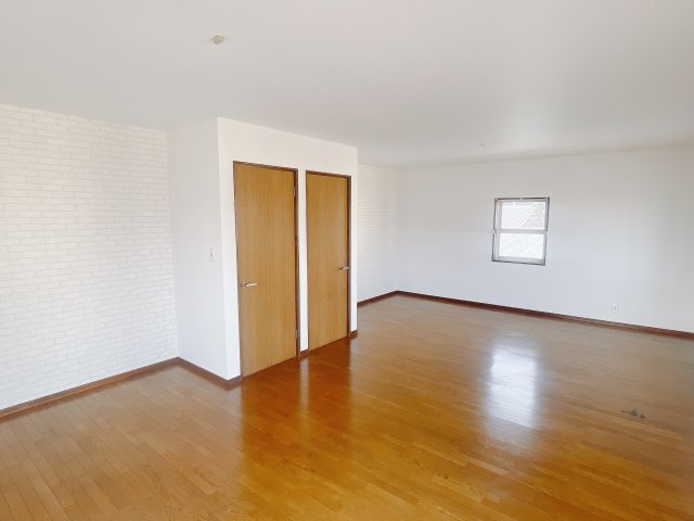 【中古戸建】渋川市中郷の洋室|洋室