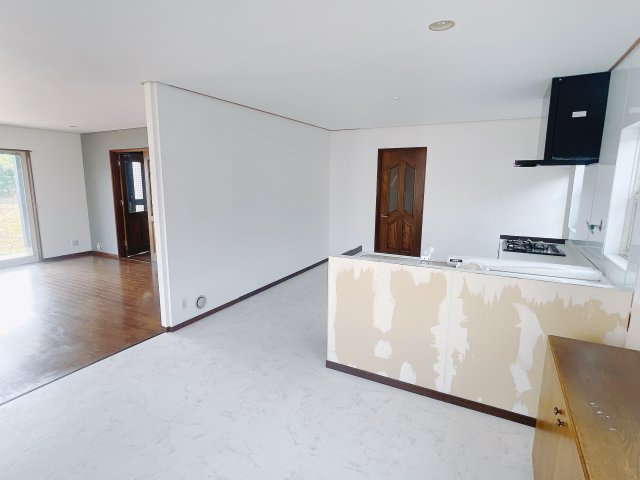 【中古戸建】渋川市中郷の居間・リビング|リビング