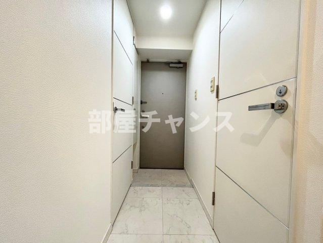 リエス鶴舞WEST TOWERの玄関