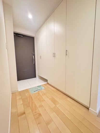 【玄関】 | イーストコモンズ清澄白河セントラルタワー