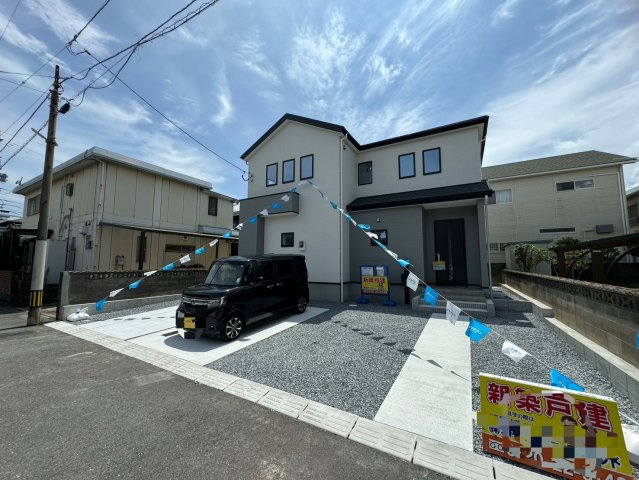 ーBloomーブルームー小倉南区山手1丁目2期　【小倉南区　新築戸建て】の外観|駐車スペースは広々4台可能♪　【小倉南区　新築戸建て】
