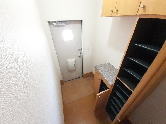 カルムメゾンⅠの玄関