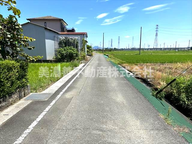 ６３７９３　本巣市宗慶土地の前面道路含む現地写真