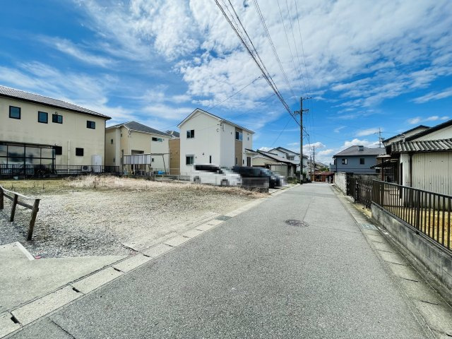 刈谷市東境町の前面道路含む現地写真