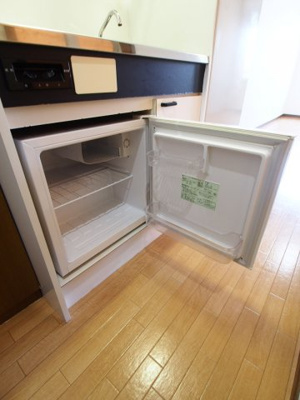 【設備】 | ヒルズ野尻 | ミニ冷蔵庫