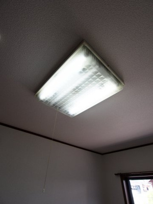 【設備】 | ヒルズ野尻 | 照明