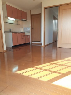 【居間・リビング】 | フルール | リビングです