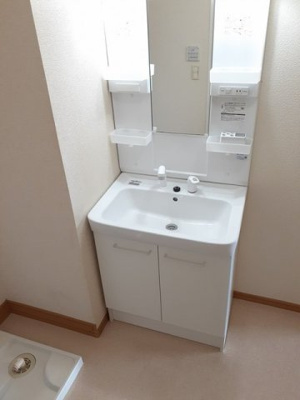 【洗面所】 | フルール | 広い洗面スペース