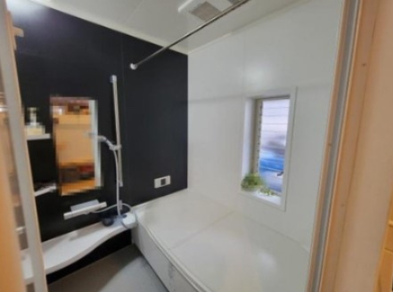 北・大宮玄琢北町|浴室には窓があり、換気ができます！