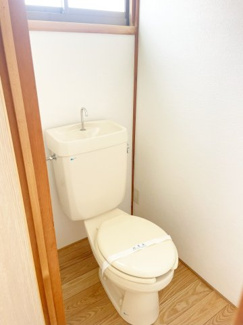 【トイレ】 | 佐藤住宅 | 落ち着いた色調のトイレです