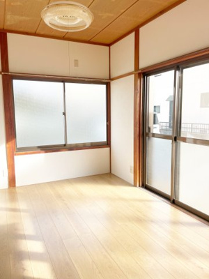 【洋室】 | 佐藤住宅 | 明るい洋室です