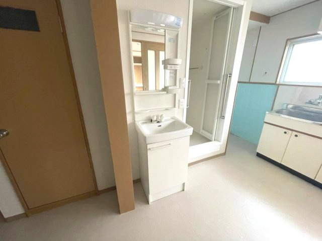 栗田マンションの内装|イメージとして同建物他部屋を表示しています