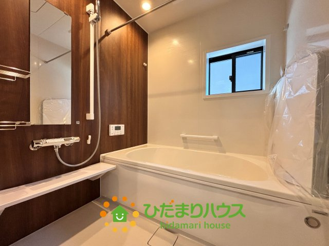 ワイウッドコート古河市茶屋新田第１期　新築一戸建て　12の浴室|一日の疲れを癒してくれます！！