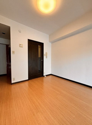 【居間・リビング】 | ニューパレス本郷Ⅱ