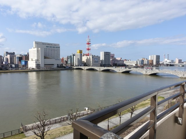 リヴィエール万代の展望