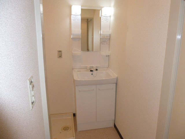 やしろ中村コーポ　Ｂ棟の洗面所