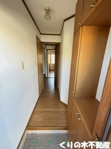 【玄関】 | ロータス・高田Ｃ | 反転タイプのお部屋の写真です（現況を優先致します）