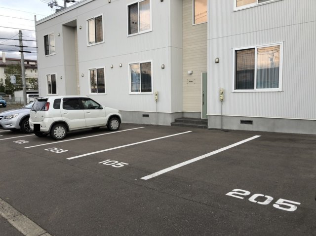 lotusの駐車場