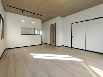 【居間・リビング】 | 福島市上鳥渡しのぶ台　リセットハウス