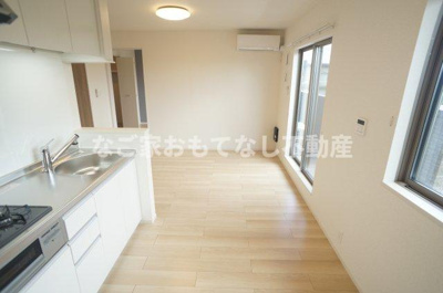 【その他】 | ロリエⅡ | 同タイプ写真