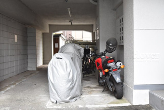 【駐車場】 | バイク置き場