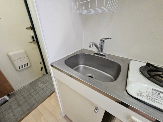 ブラウンコートのキッチン