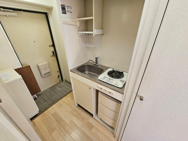 ブラウンコートの玄関