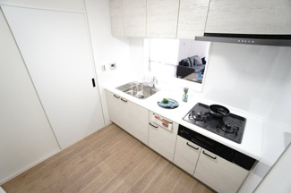 【キッチン】 | 【上質リノベ】サンシティ船越 | 室内（2024年8月22日15：00頃）撮影