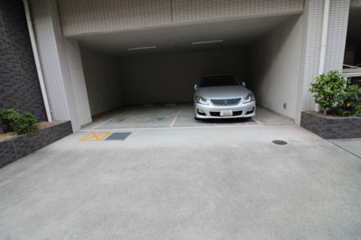 【駐車場】 | プロシード大阪西バロンドール