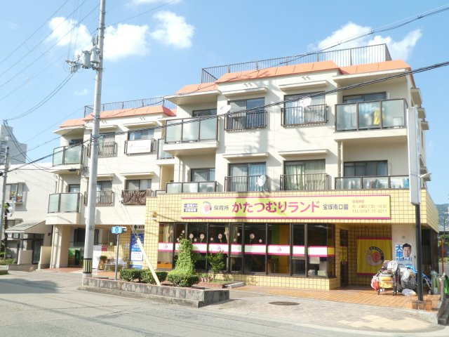 ハイツ延命の外観