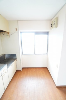 【キッチン】 | コーポスカイE | ※同物件・反転タイプの写真です。