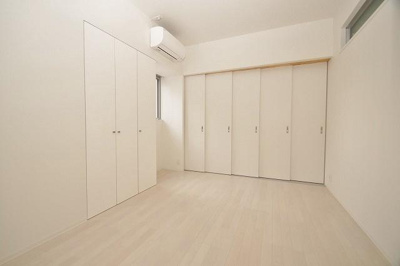 【寝室】 | 仲介手数料０円！モンテスパツィオ薬院大通