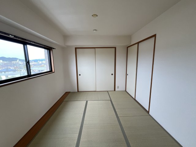 キャッスルコート飯田の和室